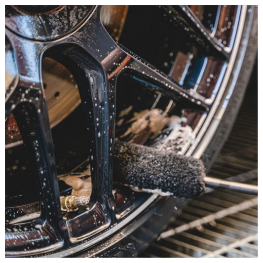 Maniac Line: Wheel & Tyre Cleaner | Per cerchi e gomme